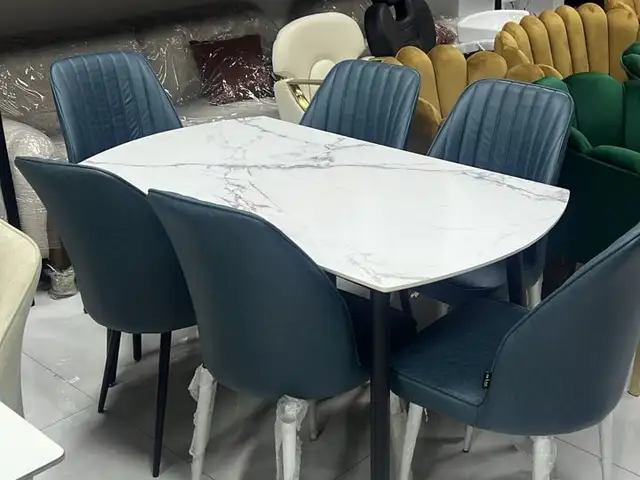 Стол со стульями, Душанбе