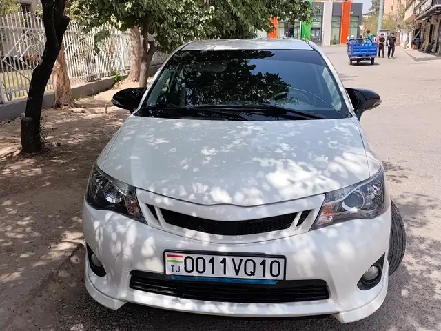 Toyota Fielder