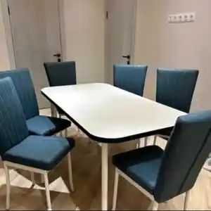 Стол и стулья, Душанбе