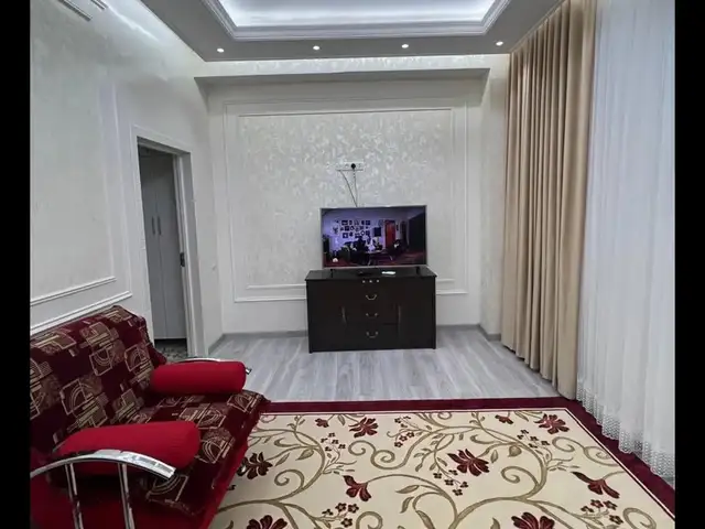 2-комн. квартира, 10 этаж, 70м², сомони, Душанбе