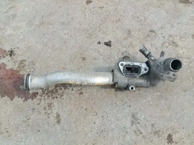 Потрубок и помпа z22yh, Гулистон (Қайроққум)