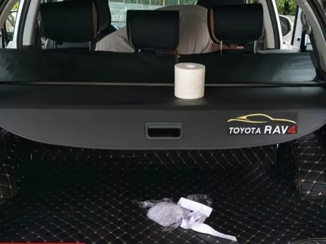 Шторка от RAV4 2014-2018, Душанбе