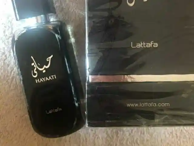 Мужской парфюм Hayaati Lattafa, Худжанд
