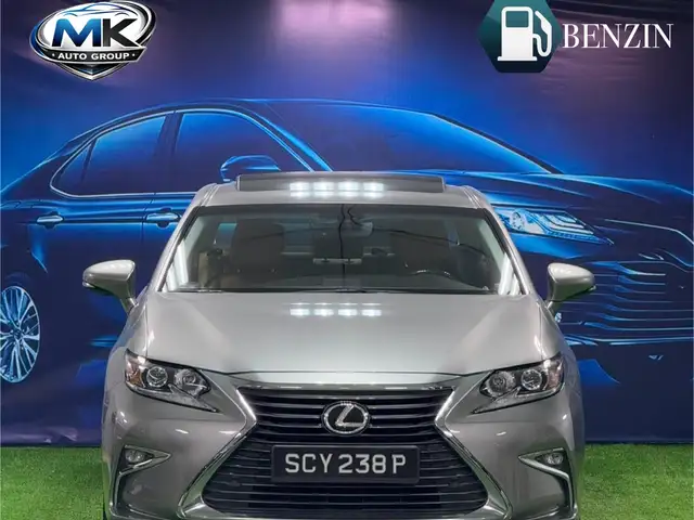 Lexus ES series