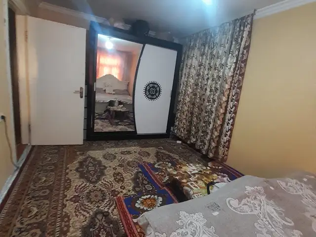 Комната в 1-комн. квартире, 2 этаж, 43м², 18мкр дом 15, Хуҷанд