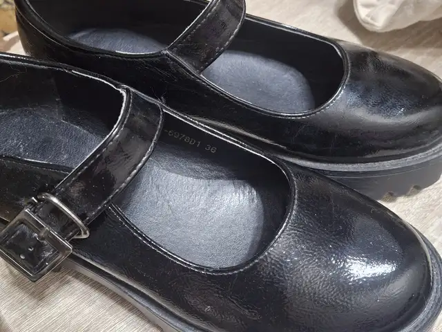 Туфли для девочки, Душанбе