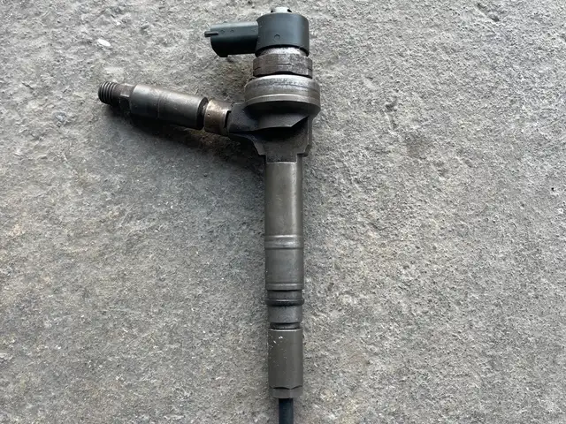 Форсунка от Opel 1,7, Худжанд