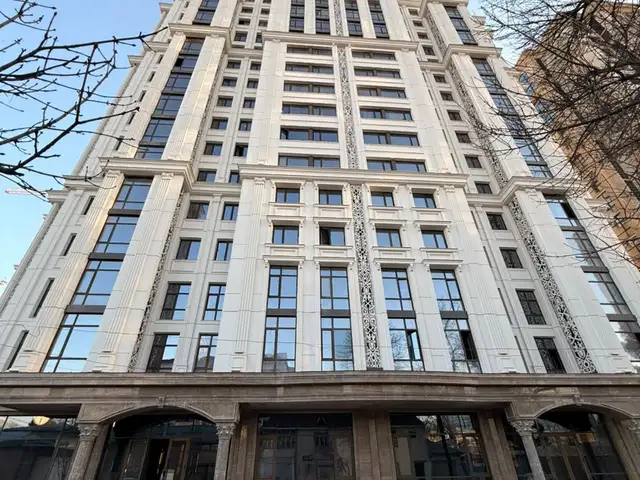 1-комн. квартира, 2 этаж, 65 м², Ориентир: Шоханшох, Блок Б, Душанбе