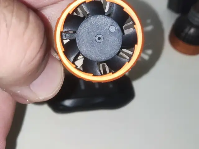 Фары мегающие, Исфара