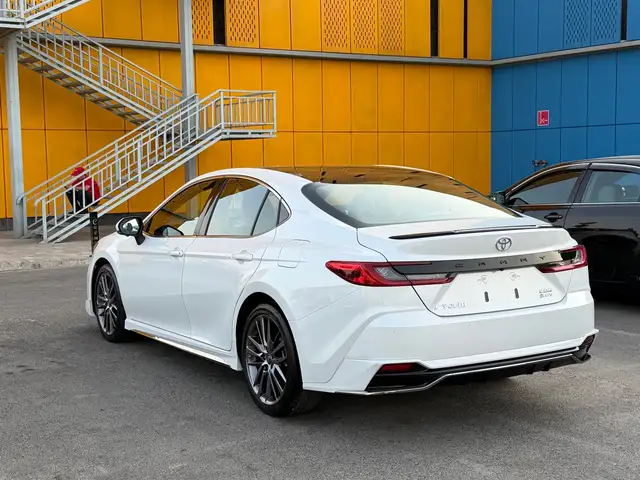 Toyota Camry, 2026, Душанбе - 4