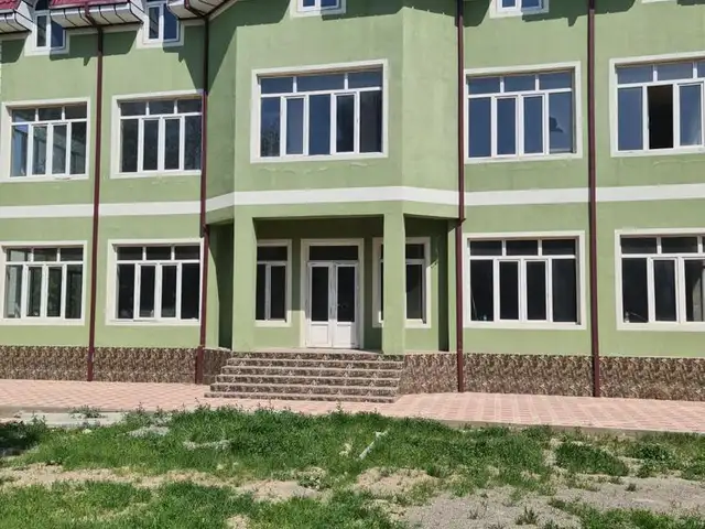 Помещение под свободное назначение, 692м², И. Сомони, Бустон (Чкаловск)