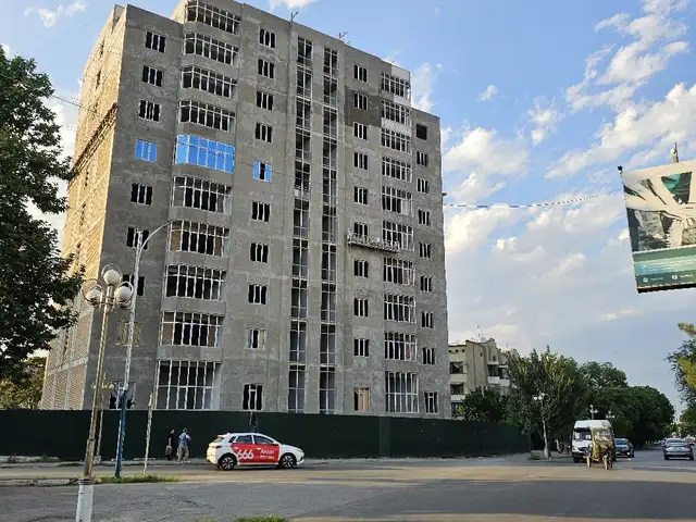 2-комн. квартира, 7 этаж, 70 м², Центр, рядом с магазином Амид, Бустон (Чкаловск)