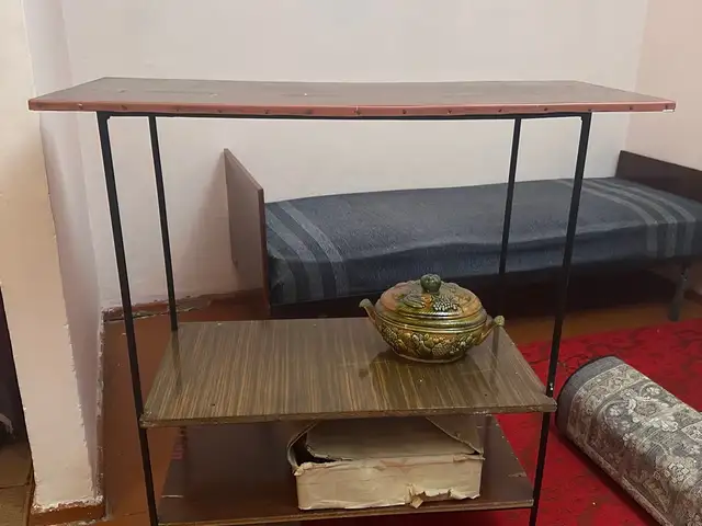 Этажерка, Душанбе