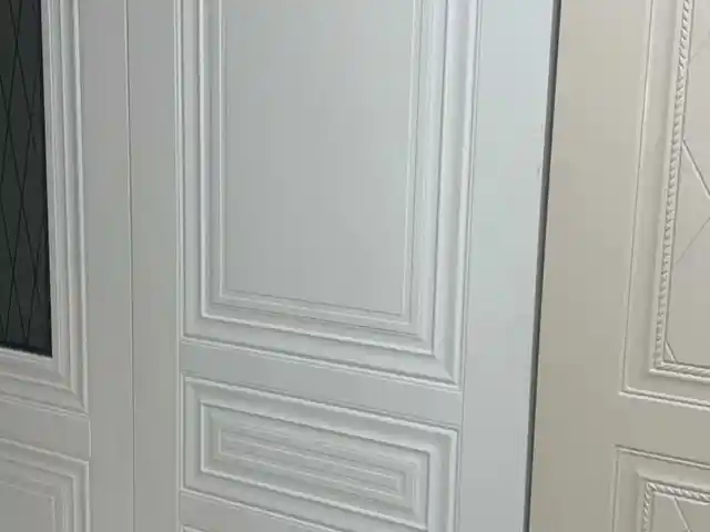 Дверь, Душанбе