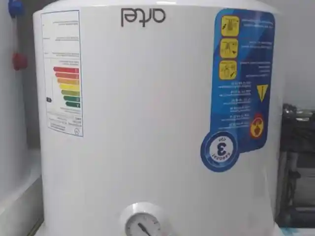 Водонагреватель Artel_50л. Производство Корея, собрано в Ташкенте., Душанбе