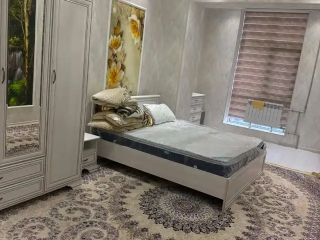 Комната в 2-комн. квартире, 2 этаж, 98м², Голубой экран пайкар, Душанбе