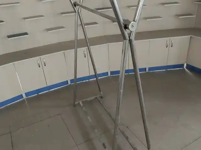 Витрина для магазина одежды, Душанбе