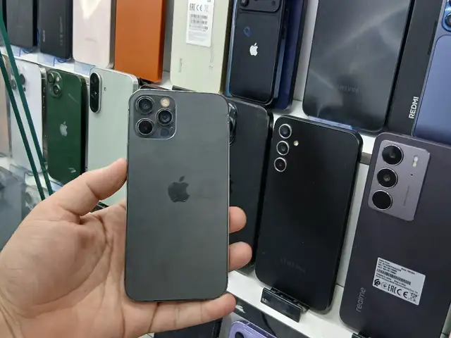 Apple iPhone 12 pro, 128 gb, Silver, Бохтар (Курган-Тюбе)