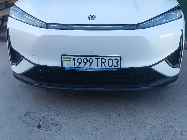Dongfeng L7