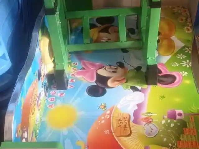 Детский стол со стулом, Душанбе