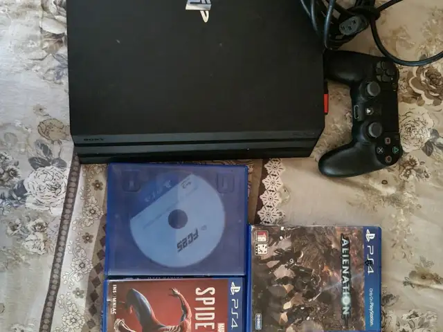 Игровая приставка Ps 4 pro, Исфара