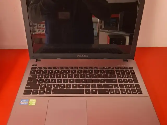 Ноутбук Аsus core i3/3gen ram 8G SSD 256G 1+invidia GT-720m 2G, Душанбе