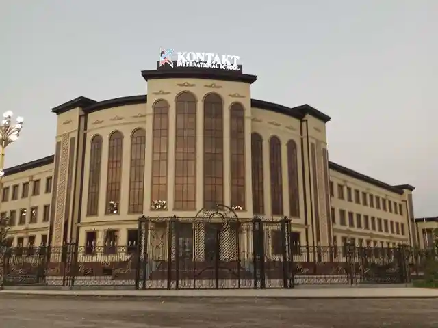 Услуги строителей, Худжанд