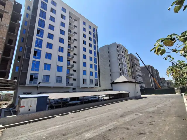 2-комн. квартира, 5 этаж, 79 м², 29 мкр, Хуҷанд