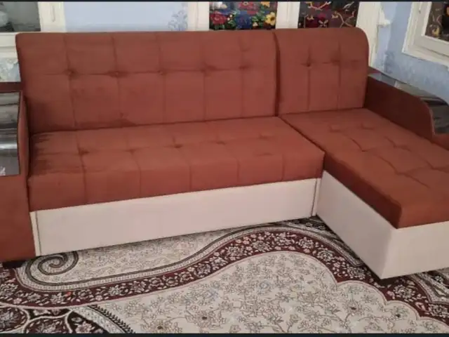 Угловой диван, Худжанд