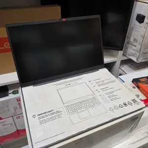 Ноутбук Lenovo V15 G5 IRL, i5-13420H, 8GB, 512GB SSD, 15.6 FHD, Душанбе
