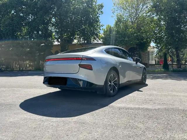 Xpeng P7, 2024, Душанбе - 4