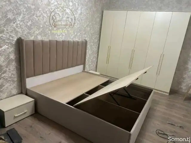 Двухспальная кровать, Душанбе