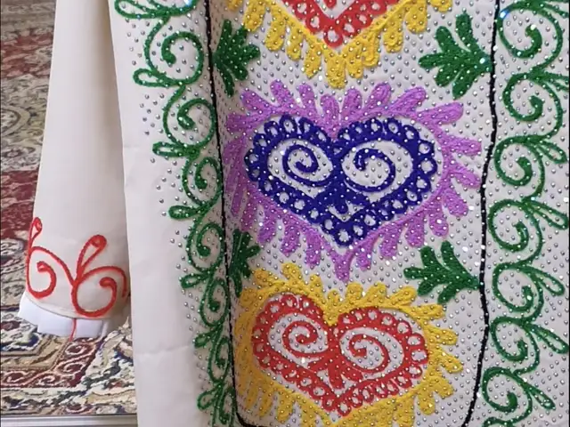 Национальное платье чакан, Душанбе