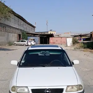 Opel Astra F
