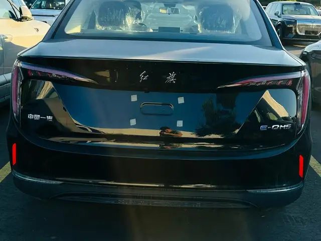 Hongqi E-QM5, 2025, Худжанд - 2