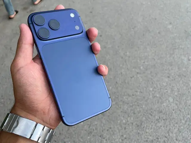Apple iPhone 17 Pro Max, 256 gb, Deep Blue, Душанбе