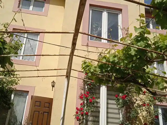 3-этажный, 9 комнатный дом, 320 м², Сино, Душанбе