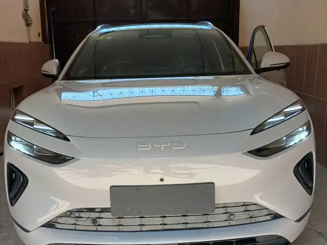 BYD Sea Lion 06