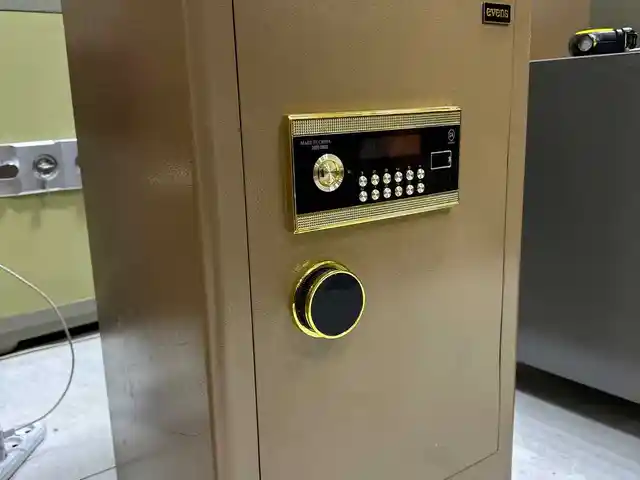 Сейф 70 evens, Душанбе