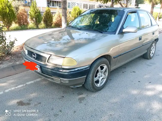 Opel Astra F