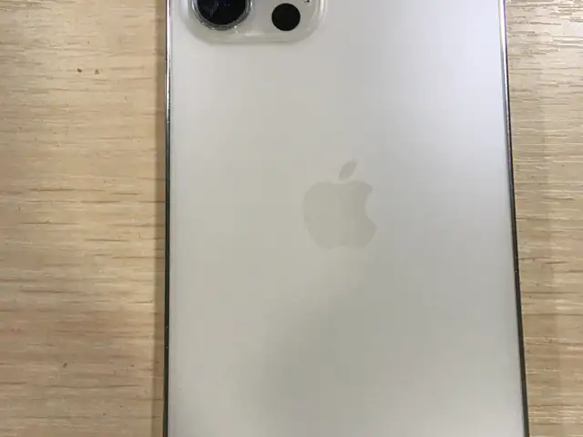 Apple iPhone 12 pro, 128 gb, Graphite, Хуҷанд
