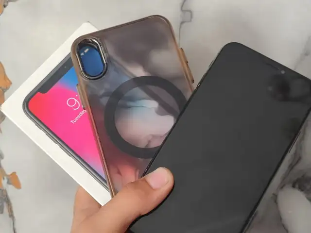 Apple iPhone Xs, 64 gb, Space Grey, Душанбе