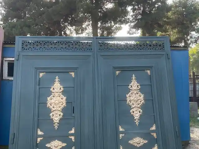 Ворота, Душанбе
