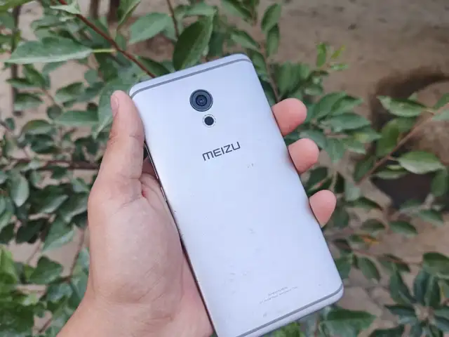 Телефон Meizu, Душанбе