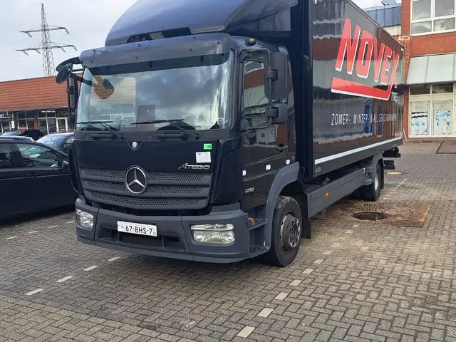 Бортовой грузовик Mercedes Benz Atego 1218, 2017, Душанбе