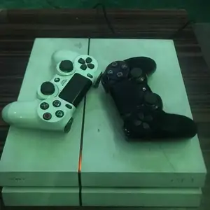 Игровая приставка Sony PlayStation 4 Fat, Душанбе