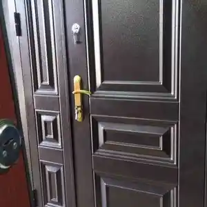 Дверь, Душанбе
