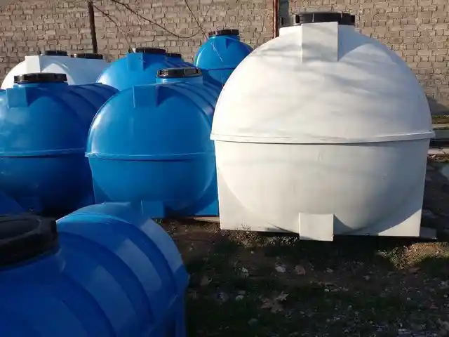 Бочкаи 5 тоннагаи 3 кабата, Душанбе