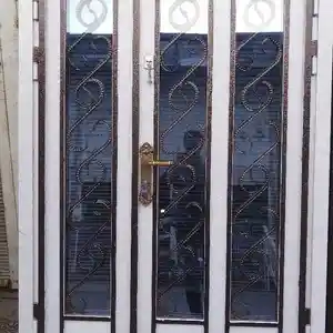 Дверь, Душанбе