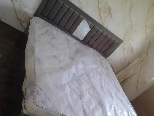 Кровать двуспальная, Душанбе